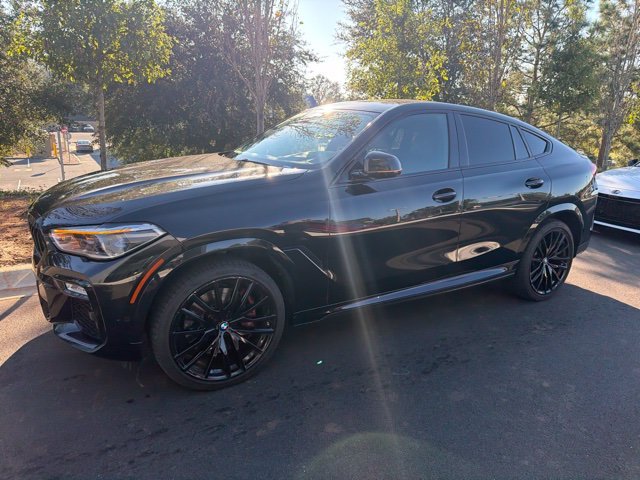 2021 BMW X6 M50i