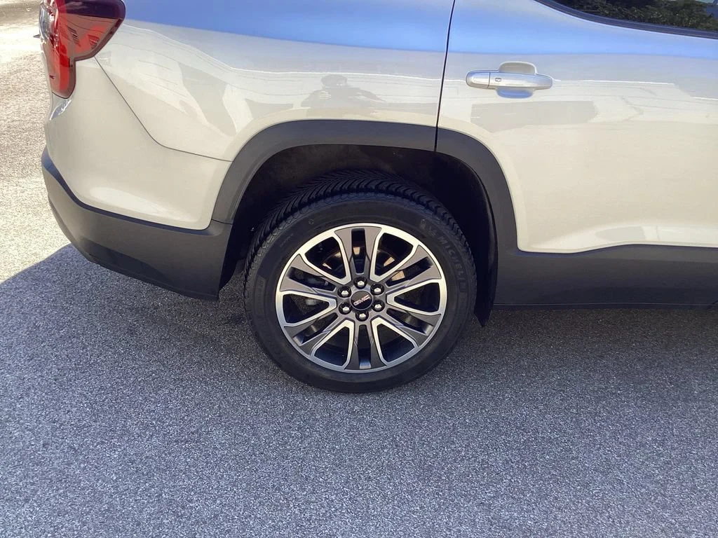 Used 2020 QUICKSILVER METALLIC GMC AT4 image 22