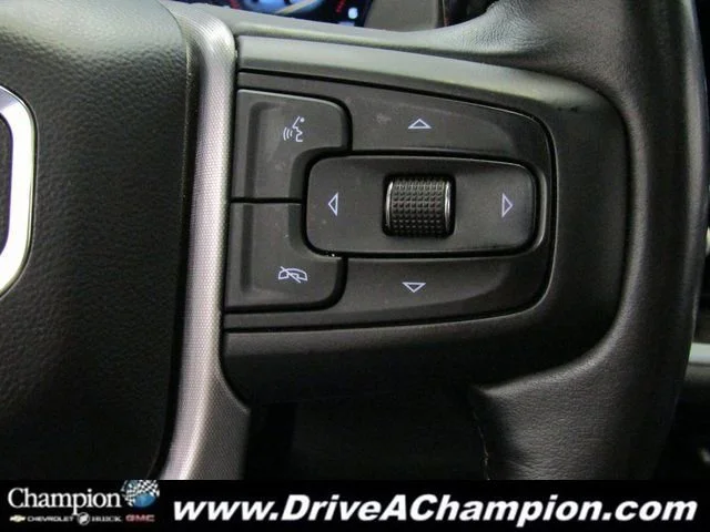 Used 2022 Onyx Black GMC SLT image 37