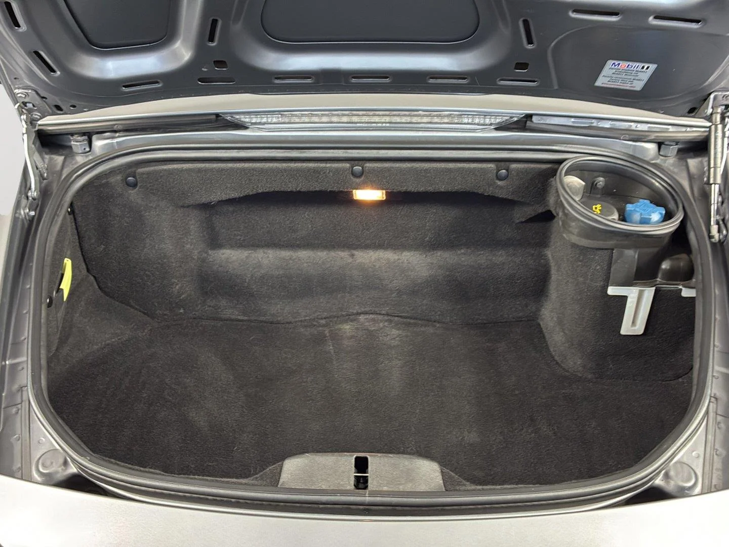 Used 2006  Porsche S image 15