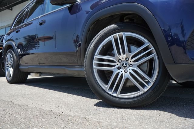Used 2022 Blue Mercedes-Benz GLS 450 image 10