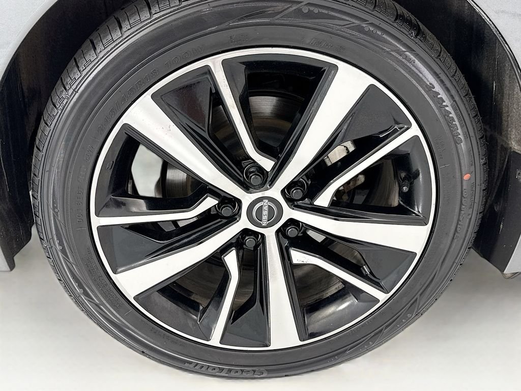 Used 2023 Gun Metallic Nissan SV image 32