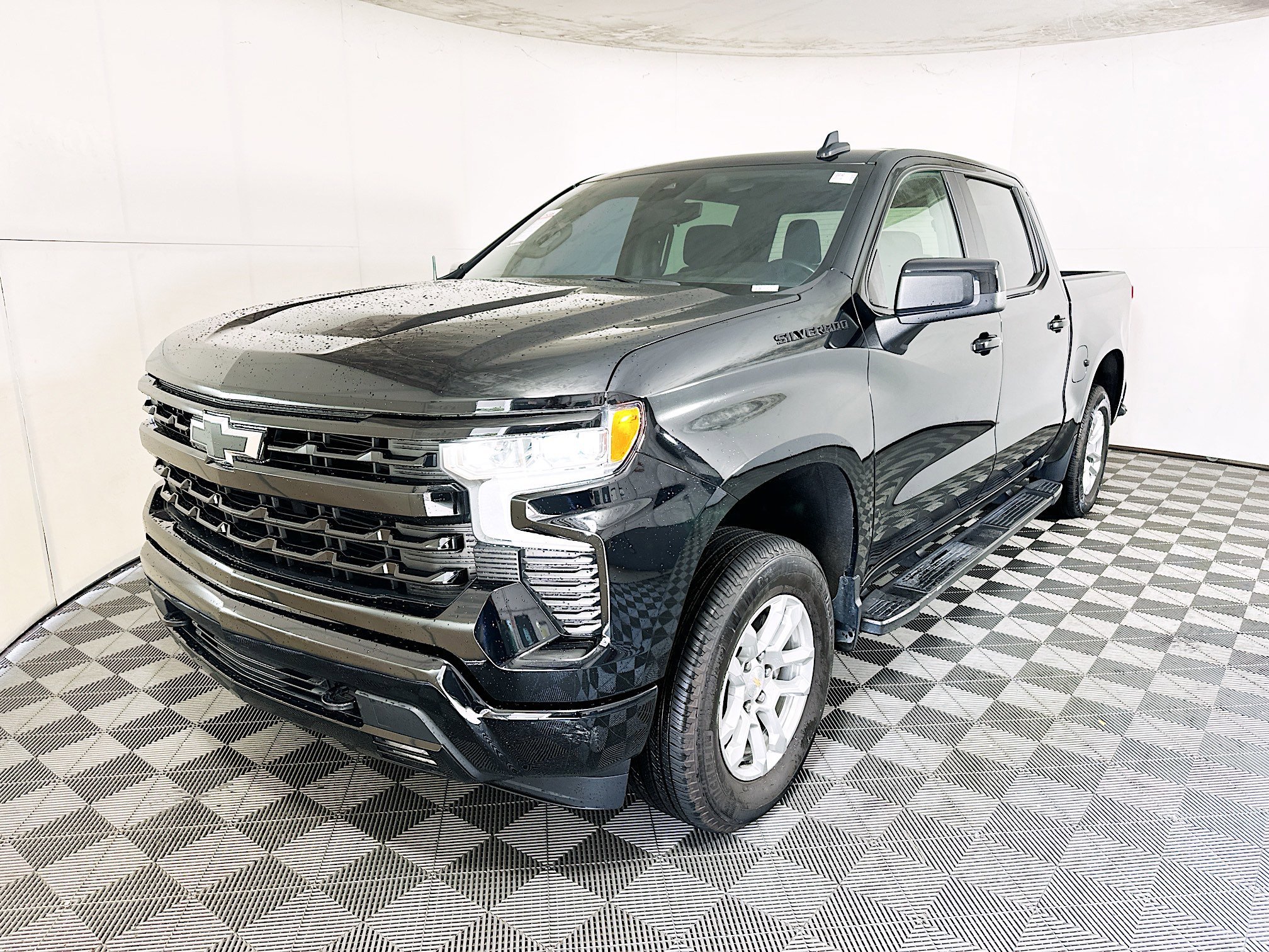 Used 2024 Black Chevrolet RST image 7