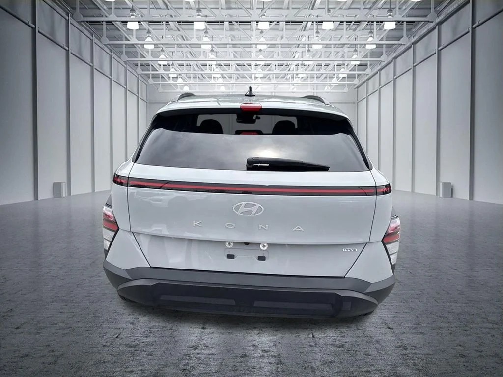 Used 2025 Gray Hyundai SEL image 4