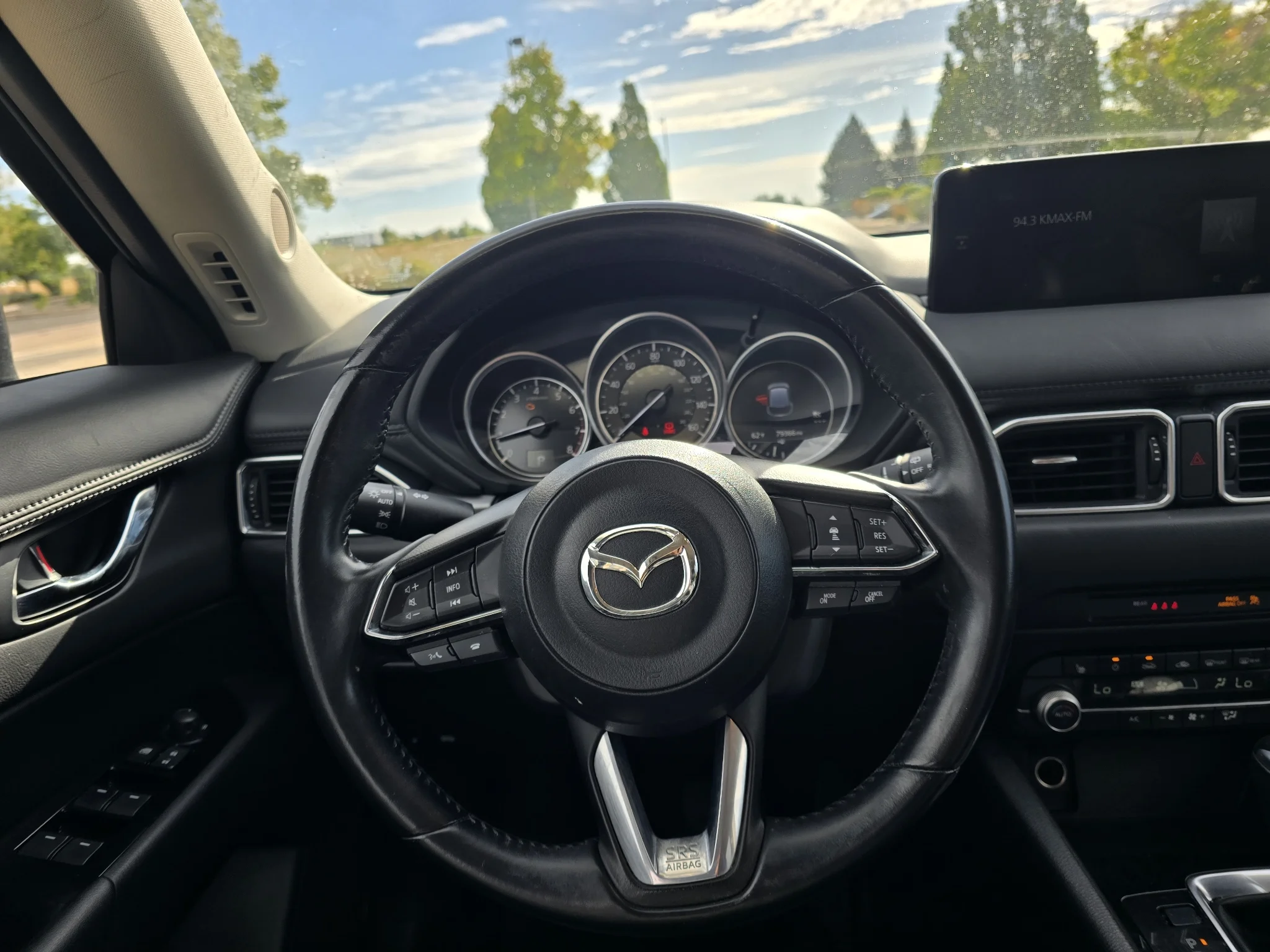 Used 2023 Deep Crystal Blue Mica Mazda 2.5 S Preferred Package image 28
