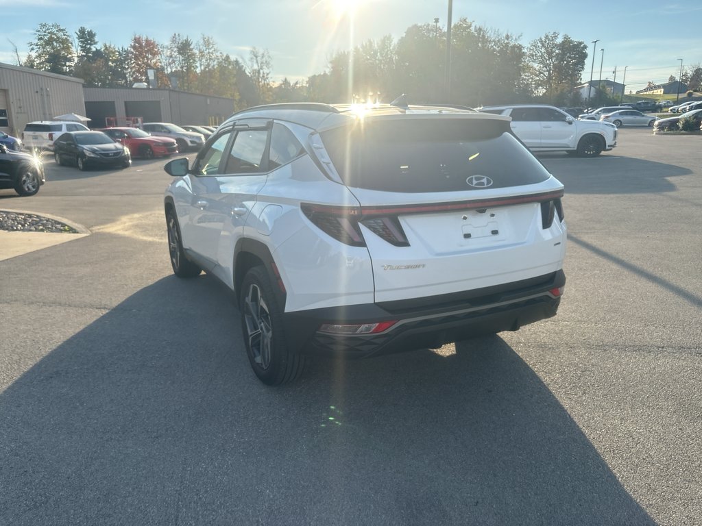 Used 2022 Quartz White Hyundai SEL image 5