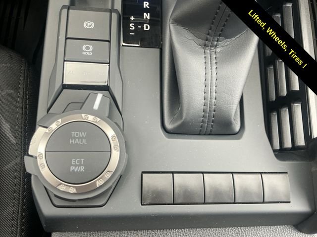 2026 Toyota Tacoma SR5 - Photo 25