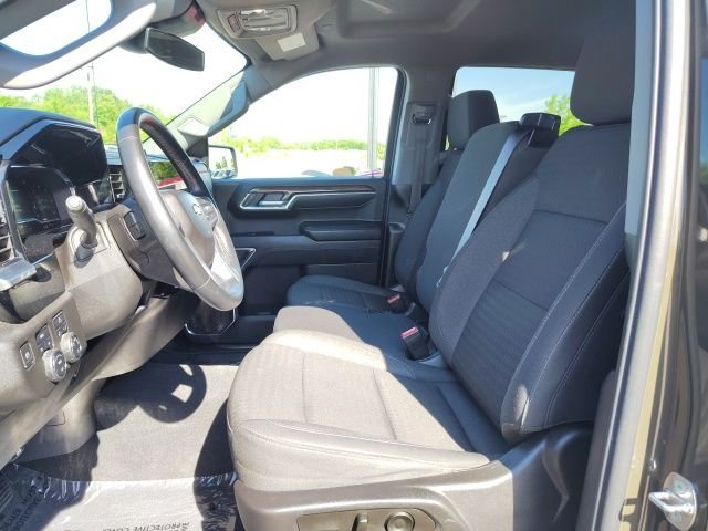 Used 2023 Brown Chevrolet LT image 16