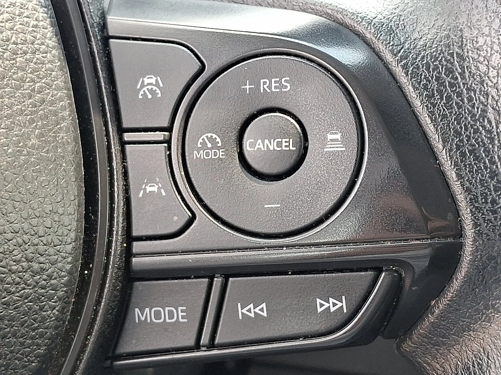Used 2025 Celestite - 1K3 Toyota LE image 22