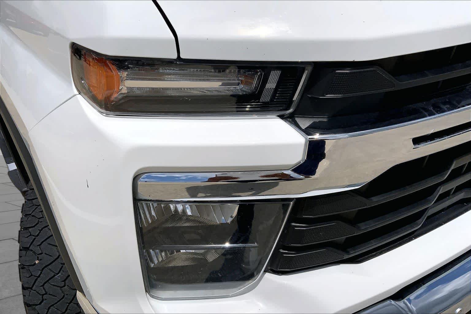 2025 Chevrolet Silverado 2500HD LT - Photo 26