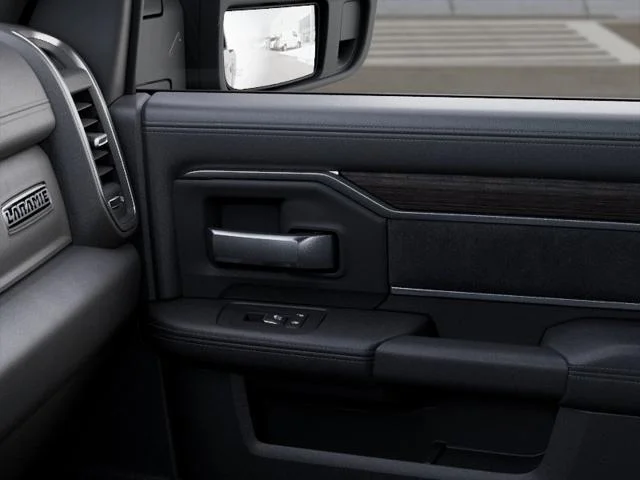 New 2026 Ceramic Gray Clear-Coat Exterior Paint RAM LARAMIE image 77