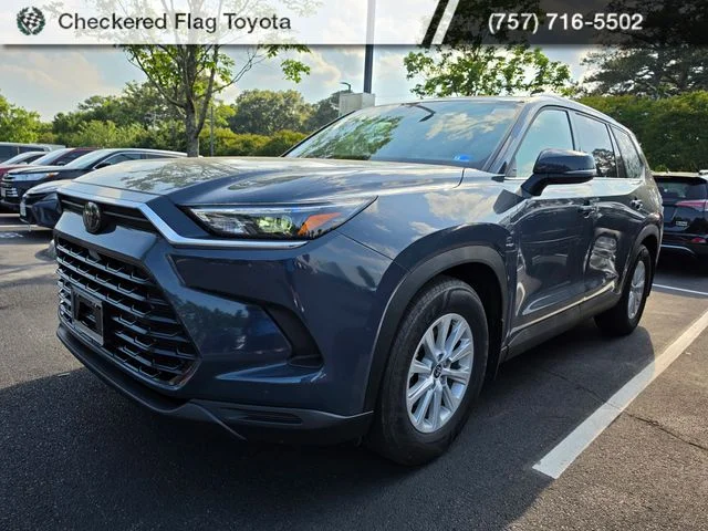 2024 Toyota Grand Highlander XLE AWD's photo