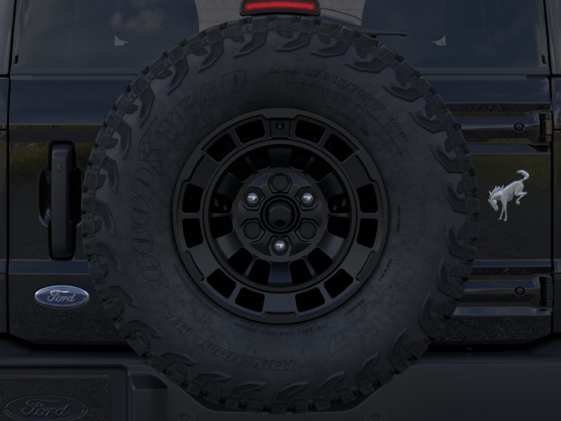 New 2026 Shadow Black Ford Outer Banks® image 24