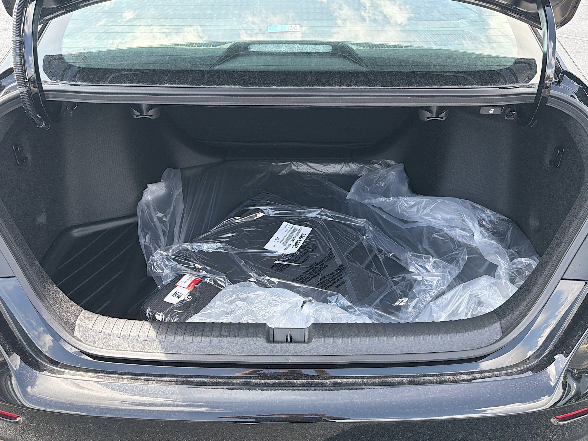 New 2026 Crystal Black Pearl Honda LX image 22