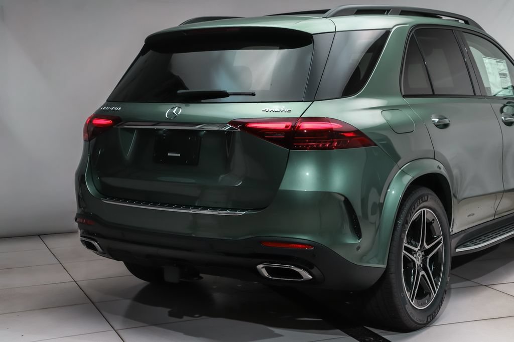 New 2026 MANUFAKTUR Ireland Mid Green Metallic Mercedes-Benz GLE 450 image 46