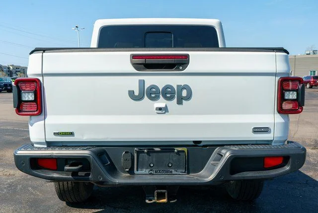 Used 2021 White Jeep Overland image 7