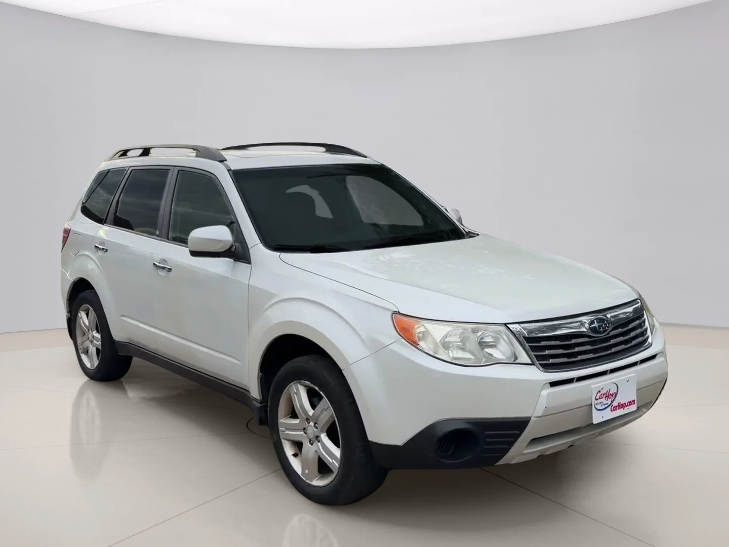 Used 2010 White Subaru 2.5X PREM image 7