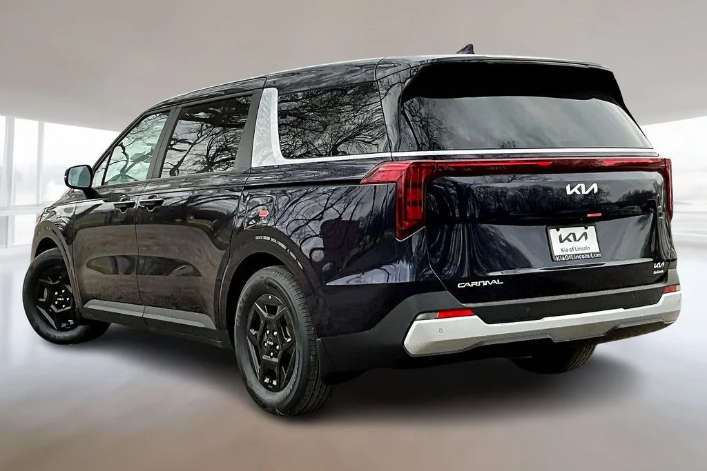 New 2026 Deep Chroma Blue Kia LXS image 3