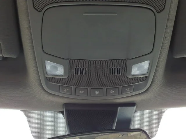 Used 2022 Black Ford XLT image 26