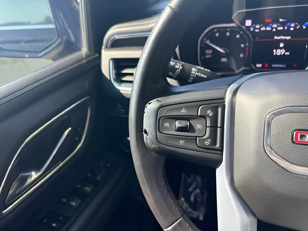 Used 2021 ONYX BLACK GMC SLT image 19