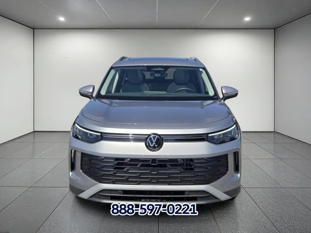 New 2026 Pyrite Silver Metallic Volkswagen 2.0T SE image 5
