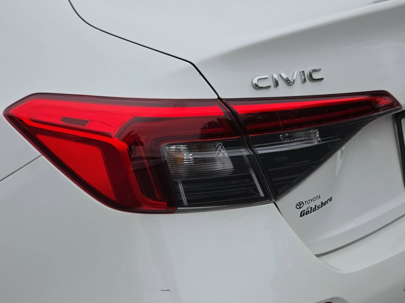 Used 2024  Honda Touring image 34