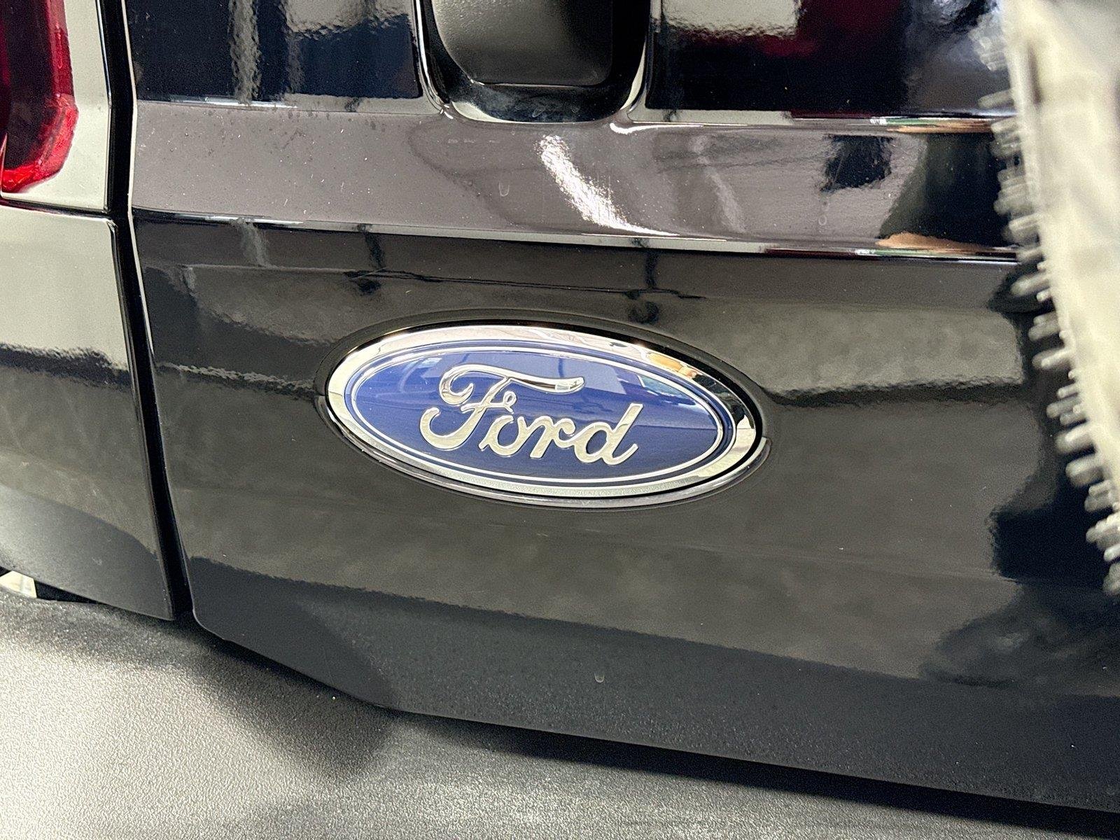 2025 Ford Bronco 4-Door Base - Photo 12