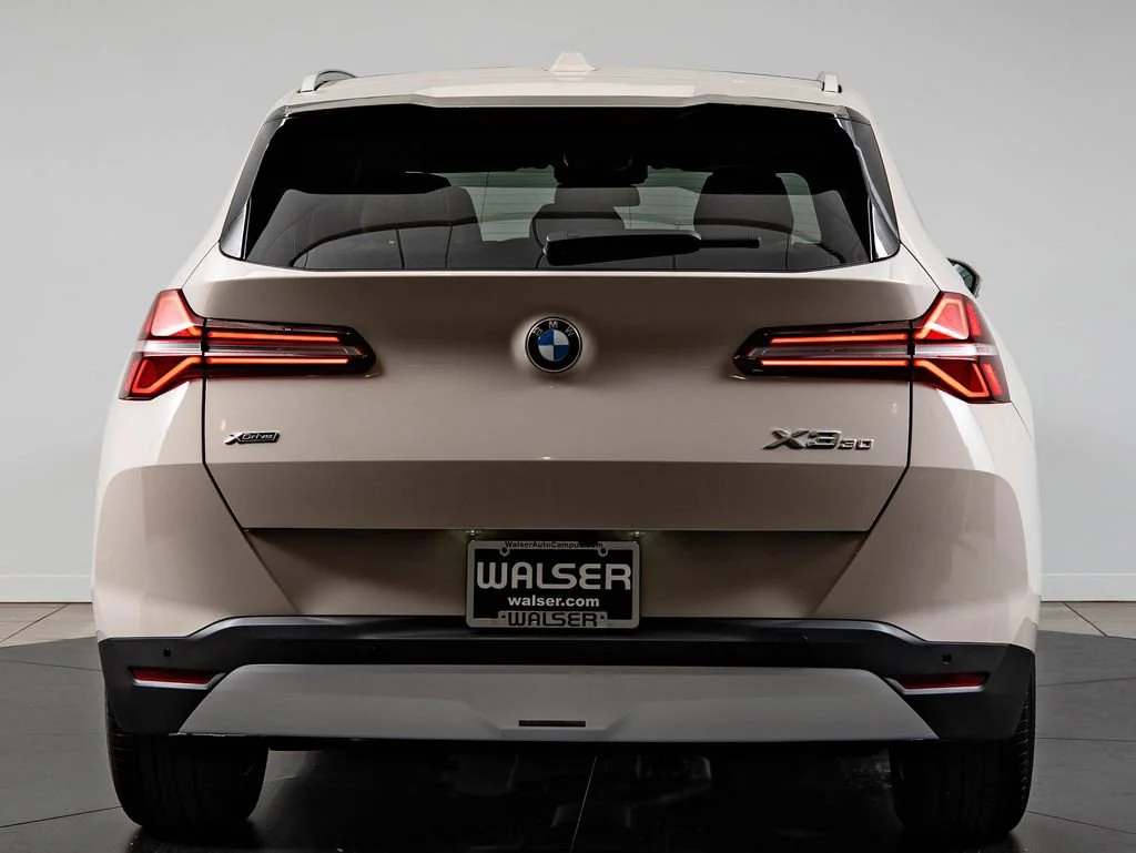 New 2026 Dune Grey Metallic BMW 30 xDrive image 7