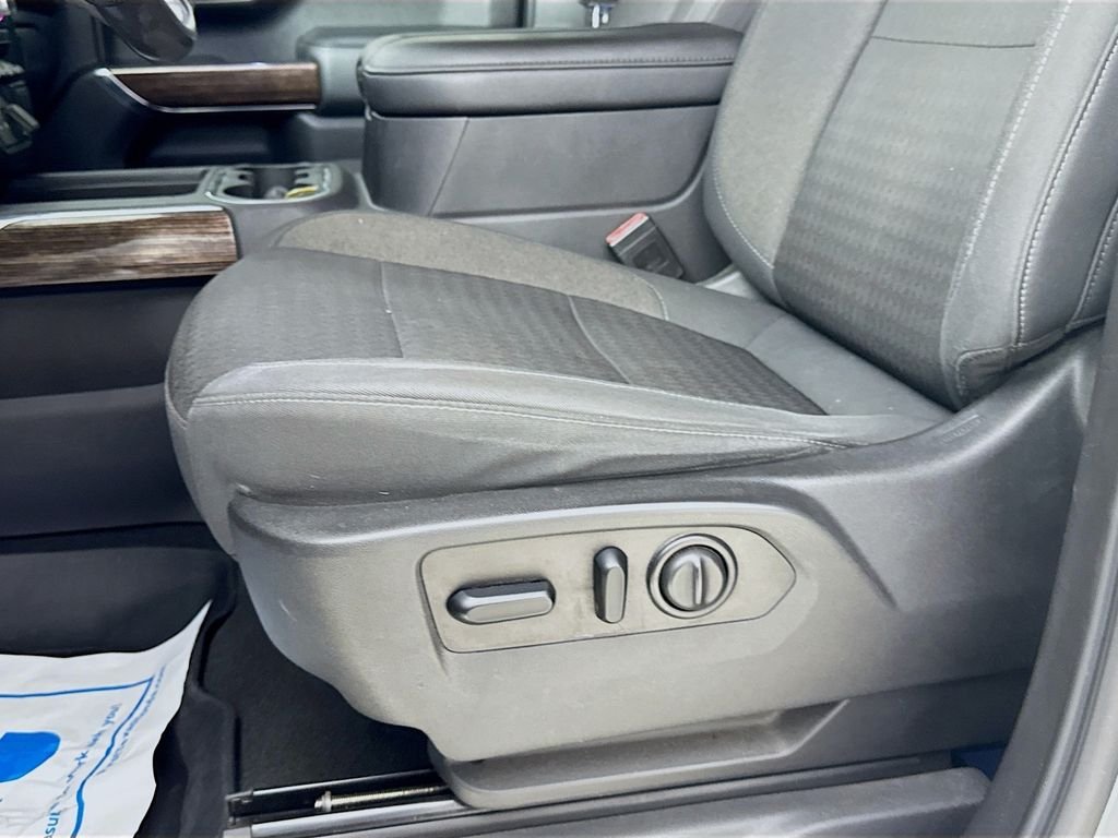 Used 2021 Satin Steel Metallic GMC Elevation image 24