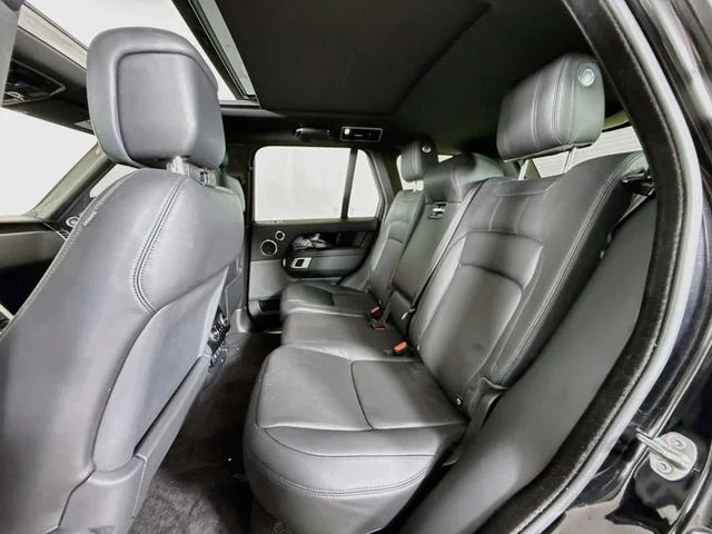 Used 2022 Santorini Black Metallic Land Rover Westminster image 24