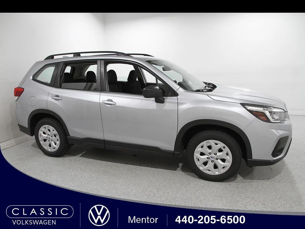 Used 2019 Ice Silver Metallic Subaru Base image 1