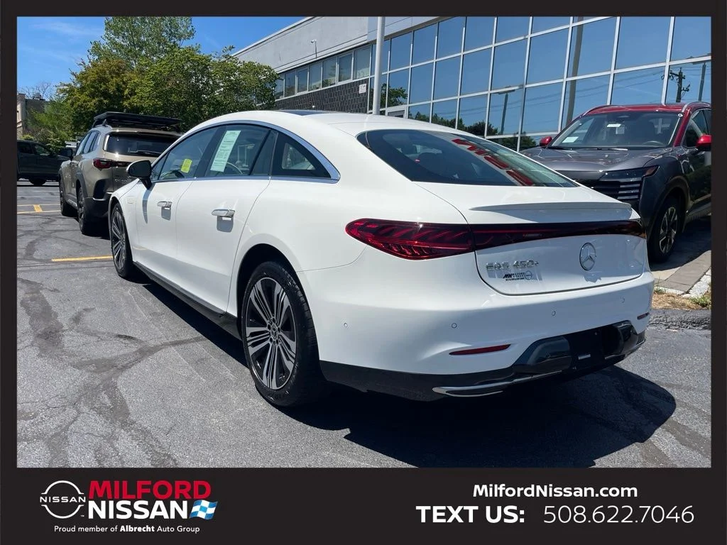 Used 2022 White Mercedes-Benz 450 image 3