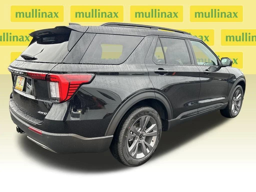 New 2026 Black Ford Active image 3