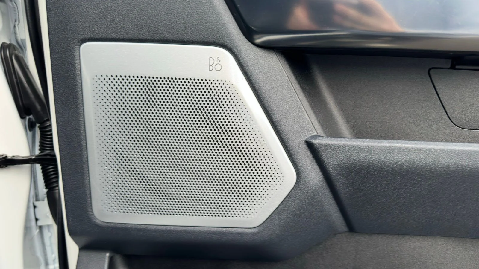 Used 2025 White Ford Platinum image 20