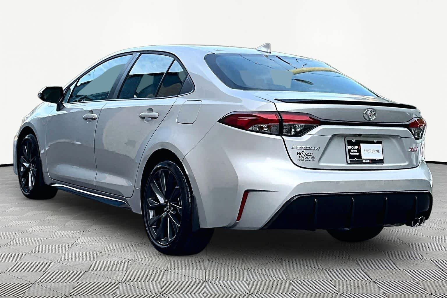 Used 2025 Classic Silver Metallic Toyota XSE image 12