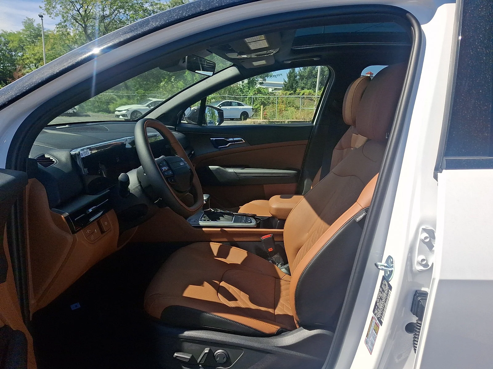New 2027 White Kia X-Line image 13