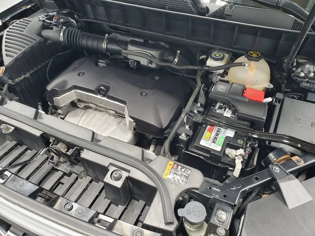 Used 2019 EBONY TWILIGHT METALLIC GMC SLE image 34