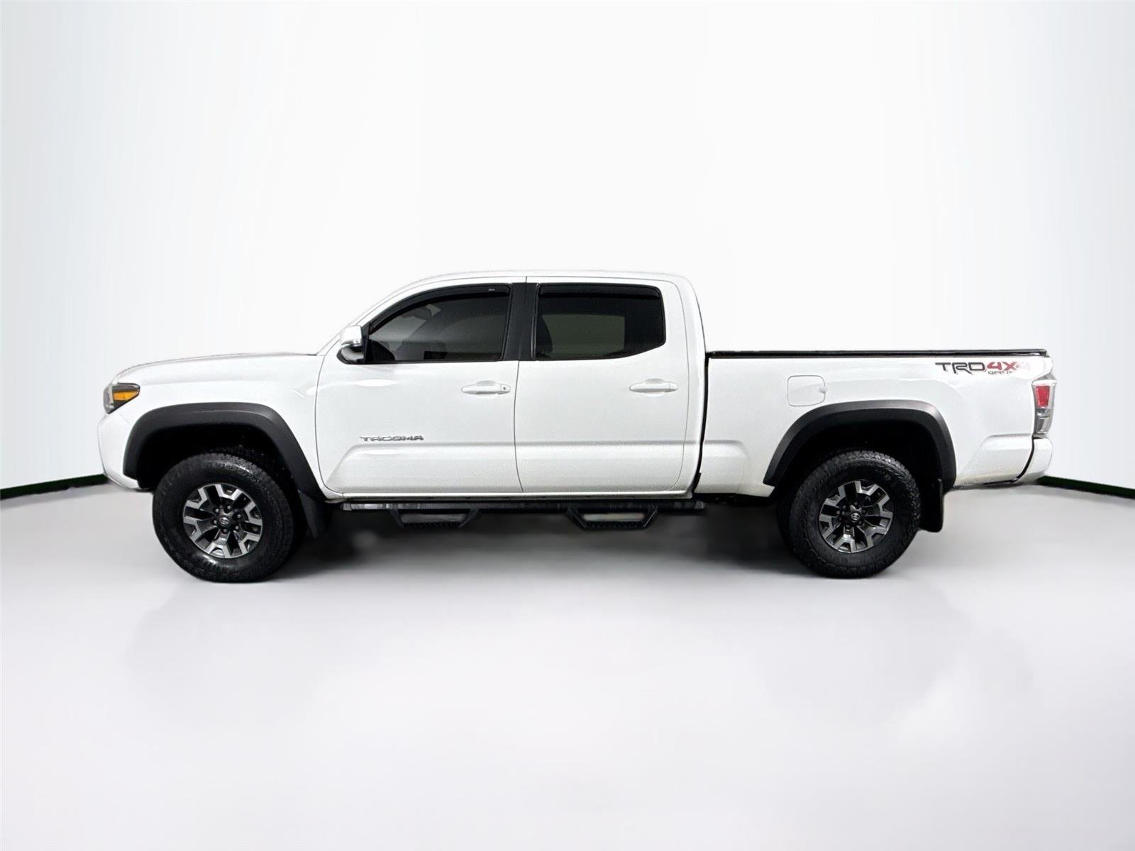 Used 2022 White Toyota TRD Off-Road image 14