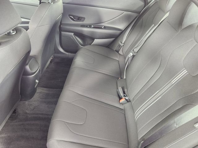 Used 2025 Red Hyundai SEL Sport image 12