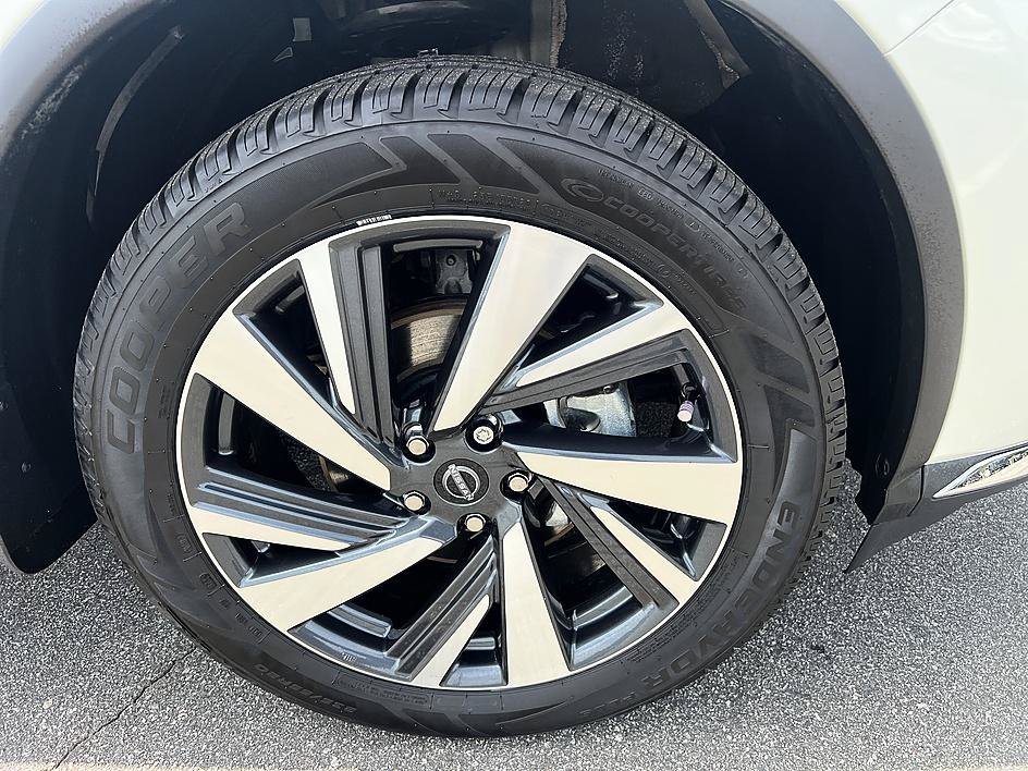 Certified Used 2023 Pearl White Tricoat Nissan SL image 16
