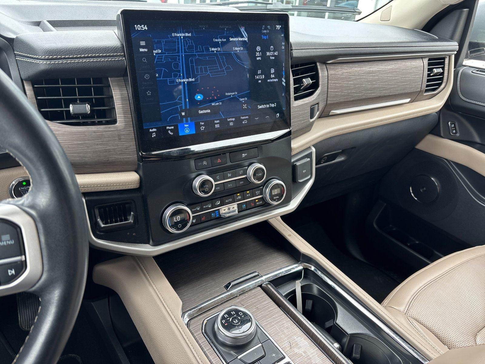 Used 2024 Iconic Silver Ford Limited image 26