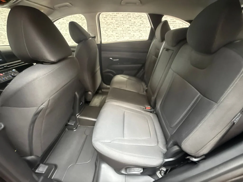 New 2026 Phantom Black Hyundai SE image 14