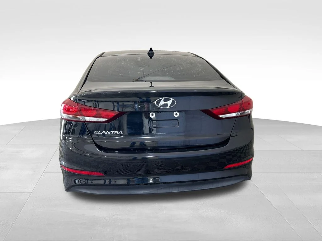 Used 2018 Black Hyundai Value Edition image 4