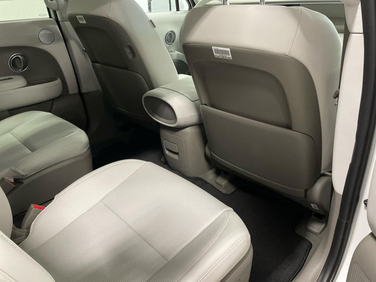 New 2026 Creamy White Pearl Hyundai SEL AWD image 42