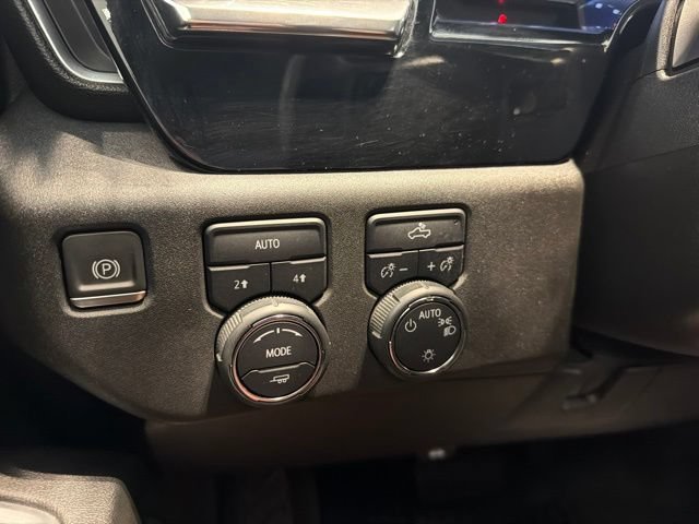 2023 Chevrolet Silverado 1500 LT - Photo 24