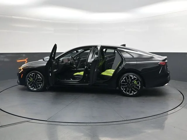 Used 2026 Aurora Black Kia GT image 24