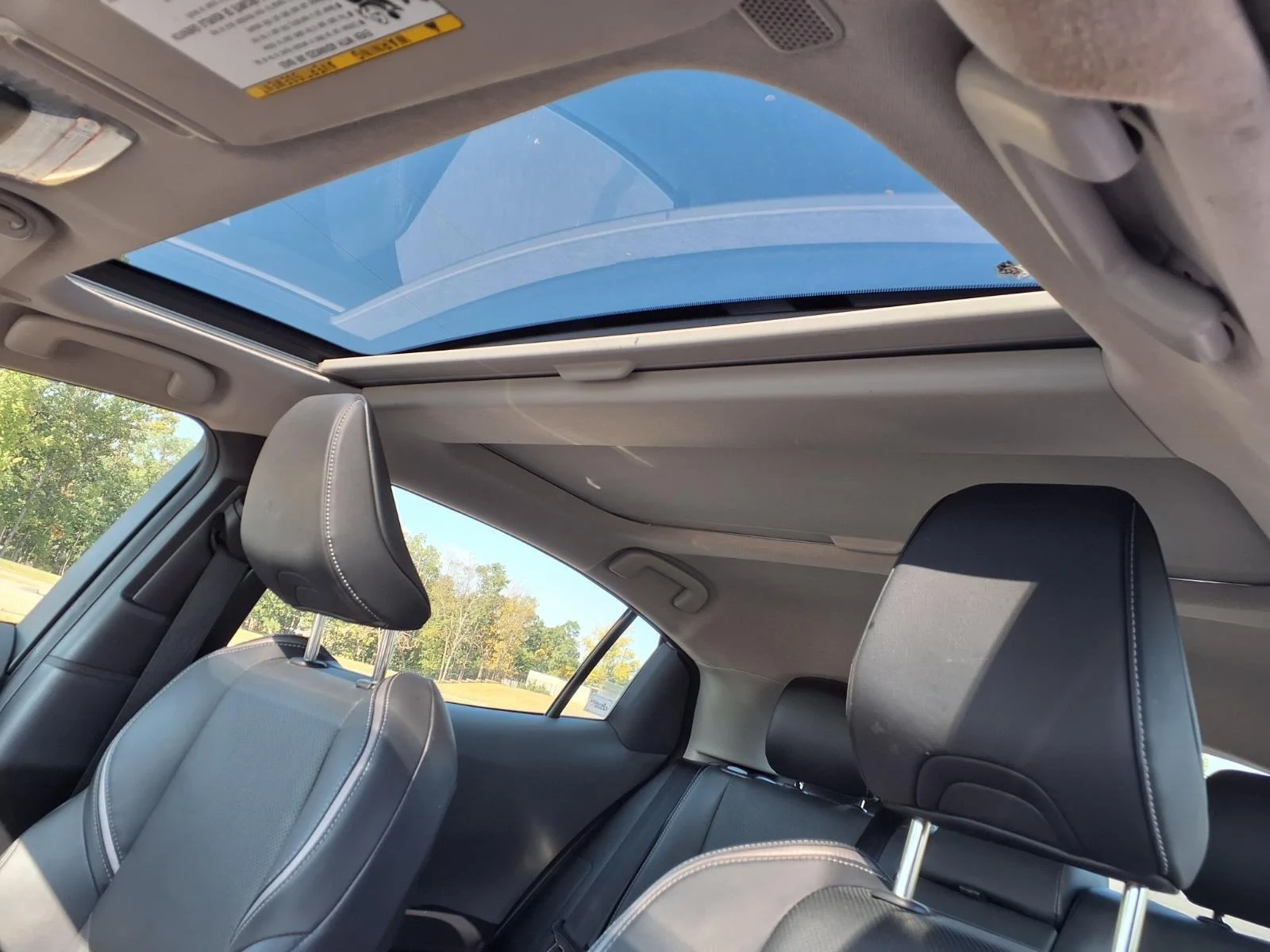 Used 2024 Reservoir Blue Toyota XLE image 27