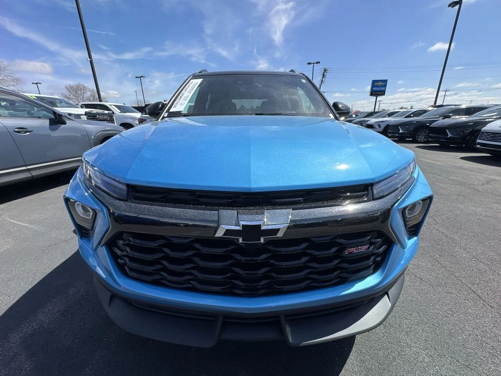 Used 2025 Blue Chevrolet RS image 27