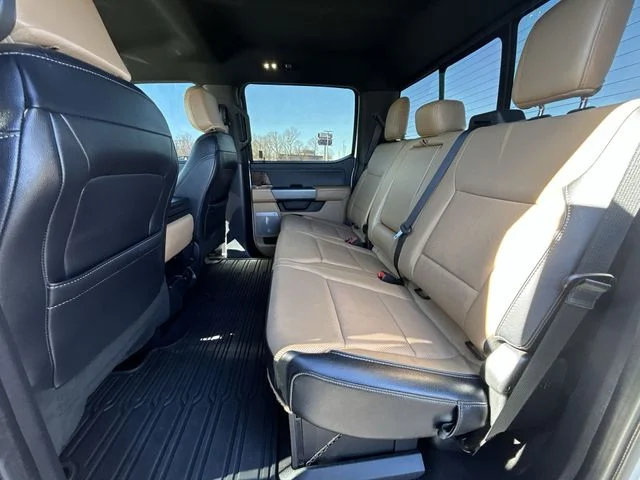 Used 2024 White Ford Lariat image 28