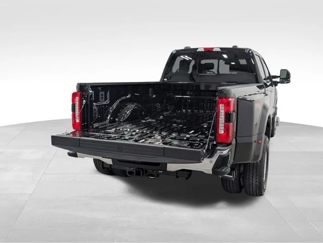 New 2026 Agate Black Metallic Ford F-350® King Ranch® image 65